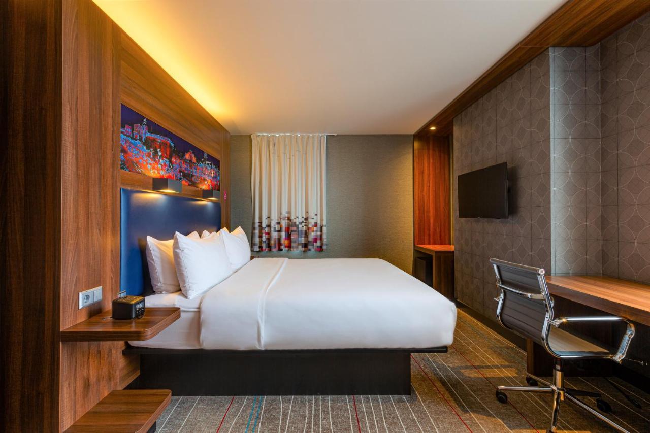 King Room with City View,1064937631:JPEG