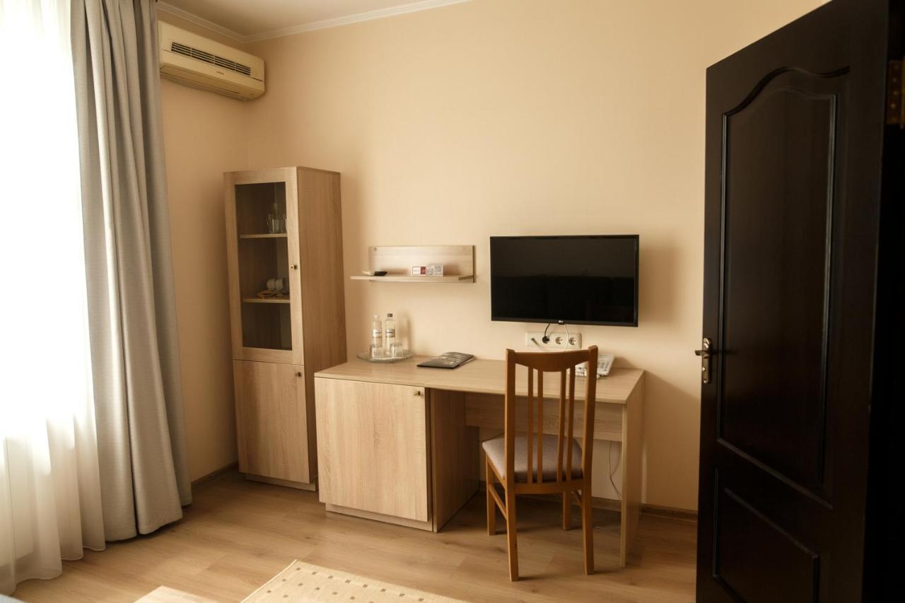 Deluxe Junior Suite