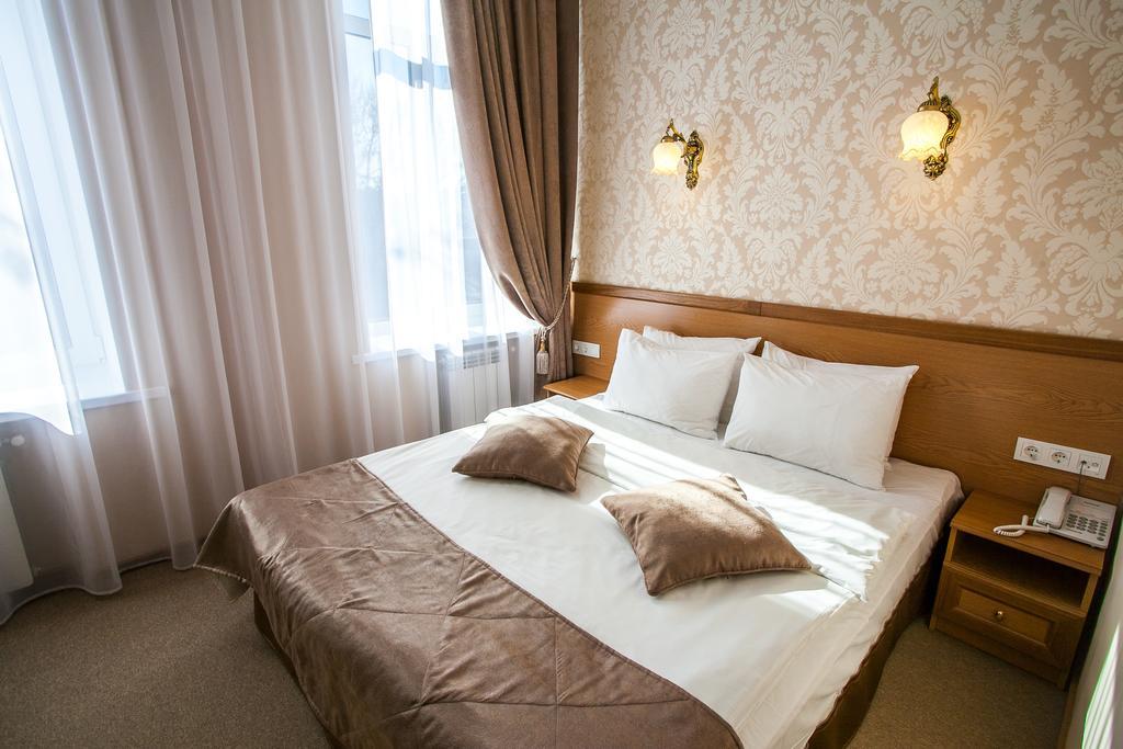 Standard Double or Twin Room,474412113:JPEG