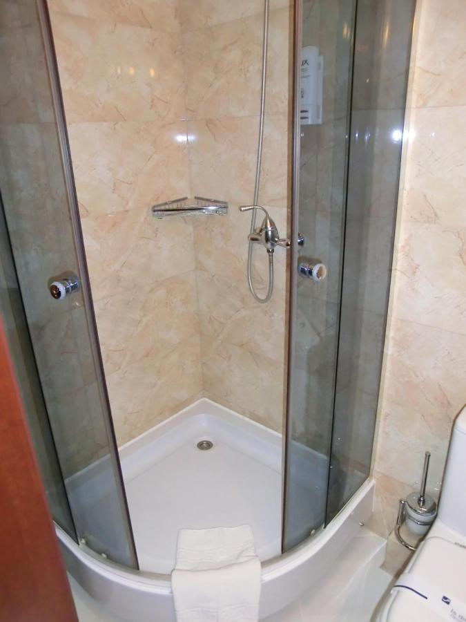 Single Room,1247504425:JPEG