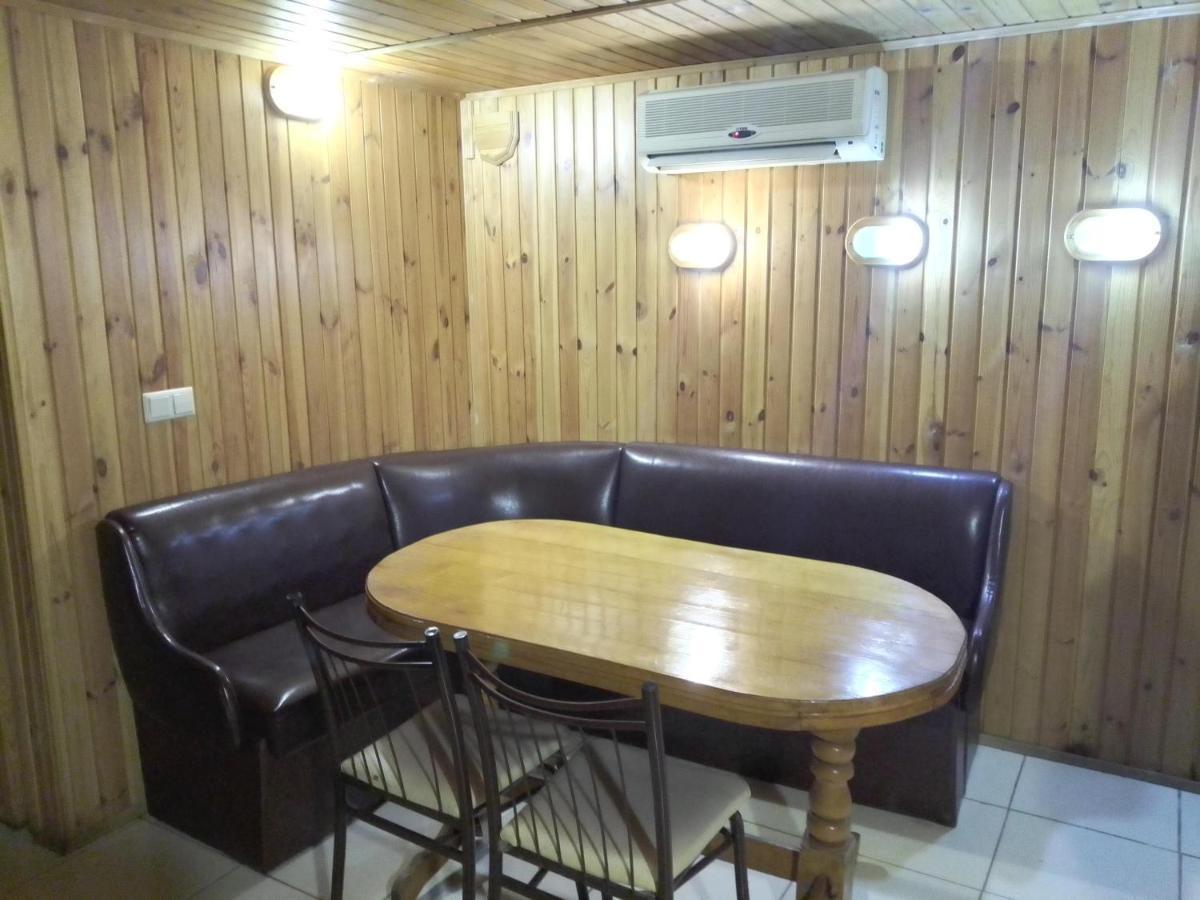 Double Room,1261120309:JPEG
