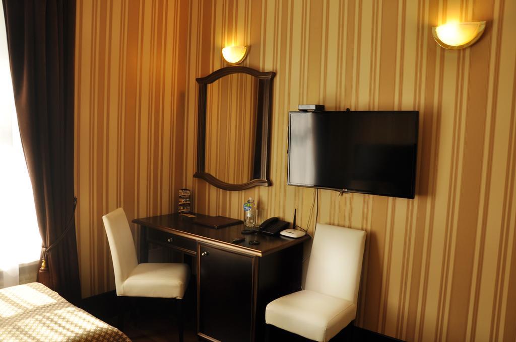 Standard Double Room,173256717:JPEG