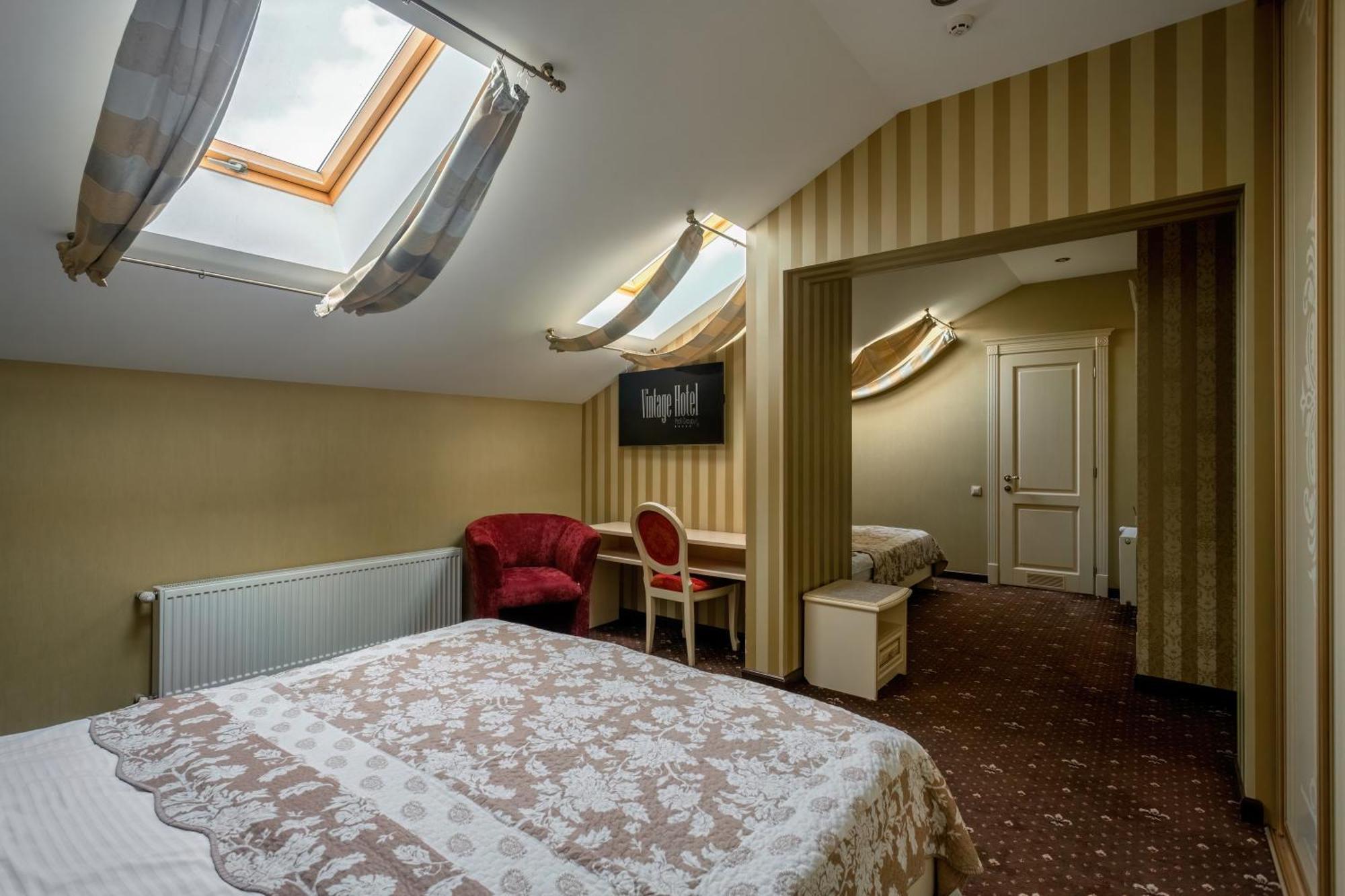 Quadruple Room,1540222591:JPEG