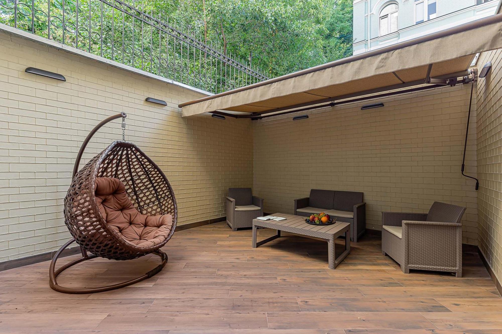 Double Room Patio,1469469866:JPEG