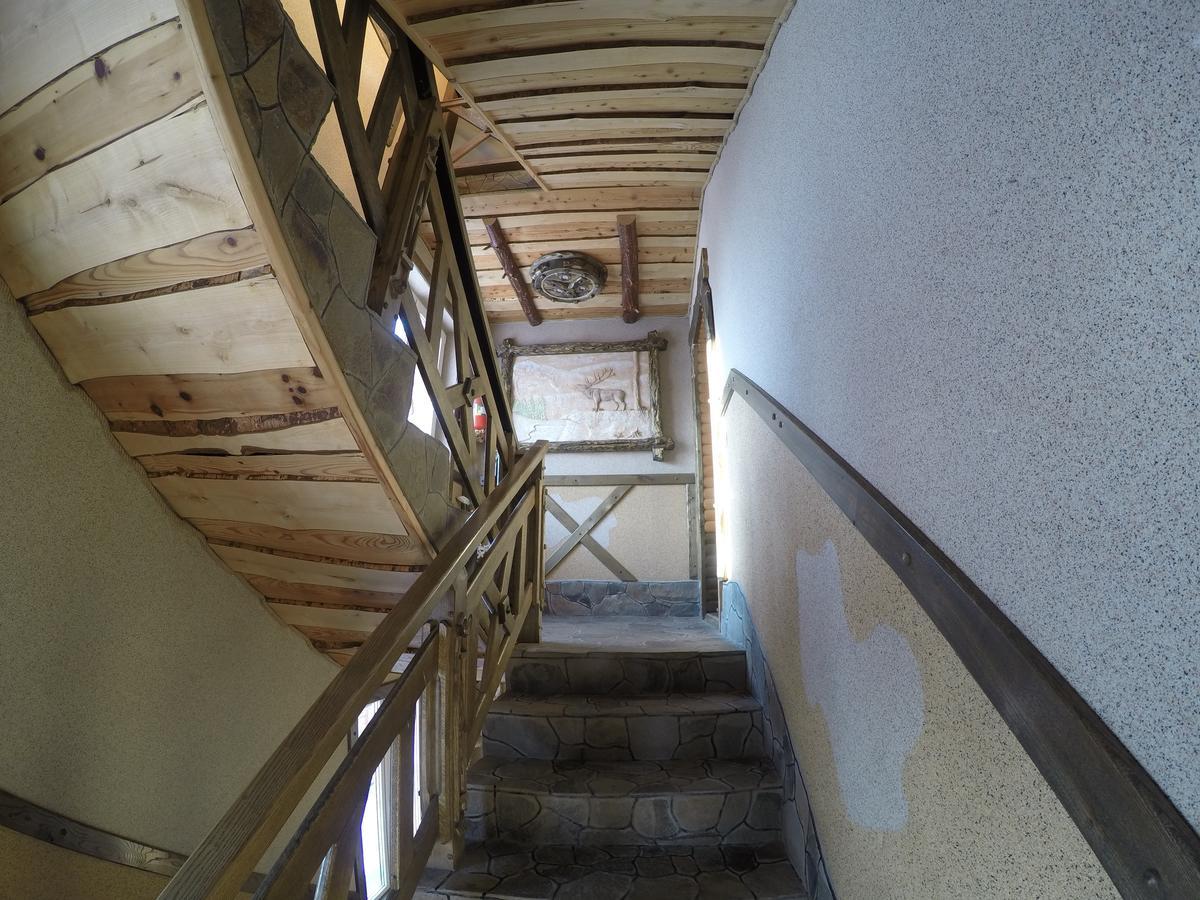 Family Room Balcony,932991244:JPEG