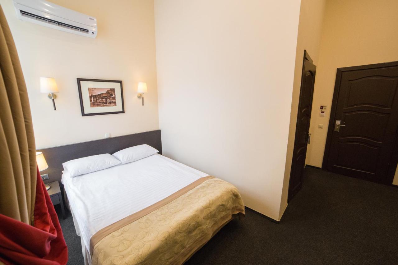 Classic Single Room