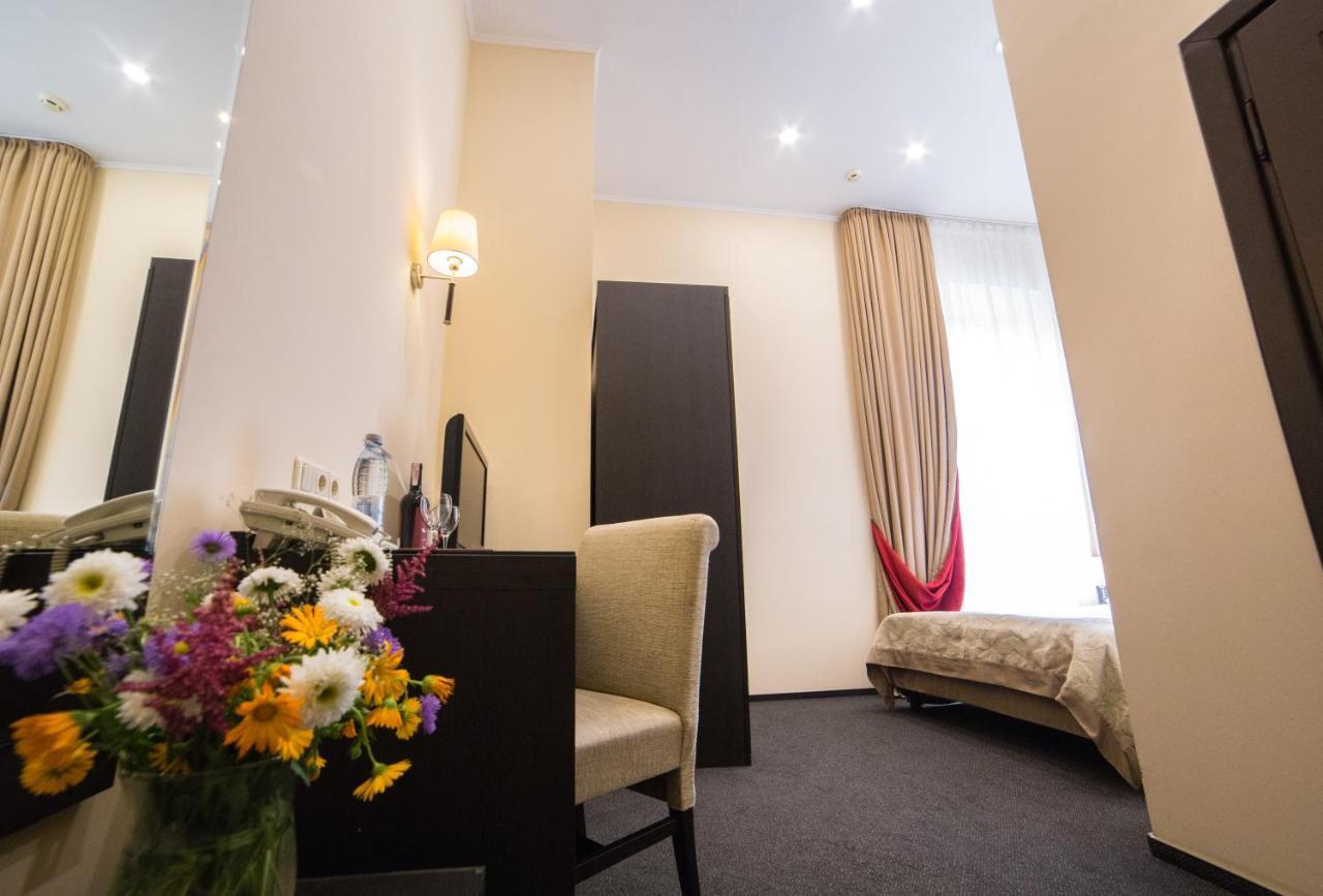 Classic Single Room