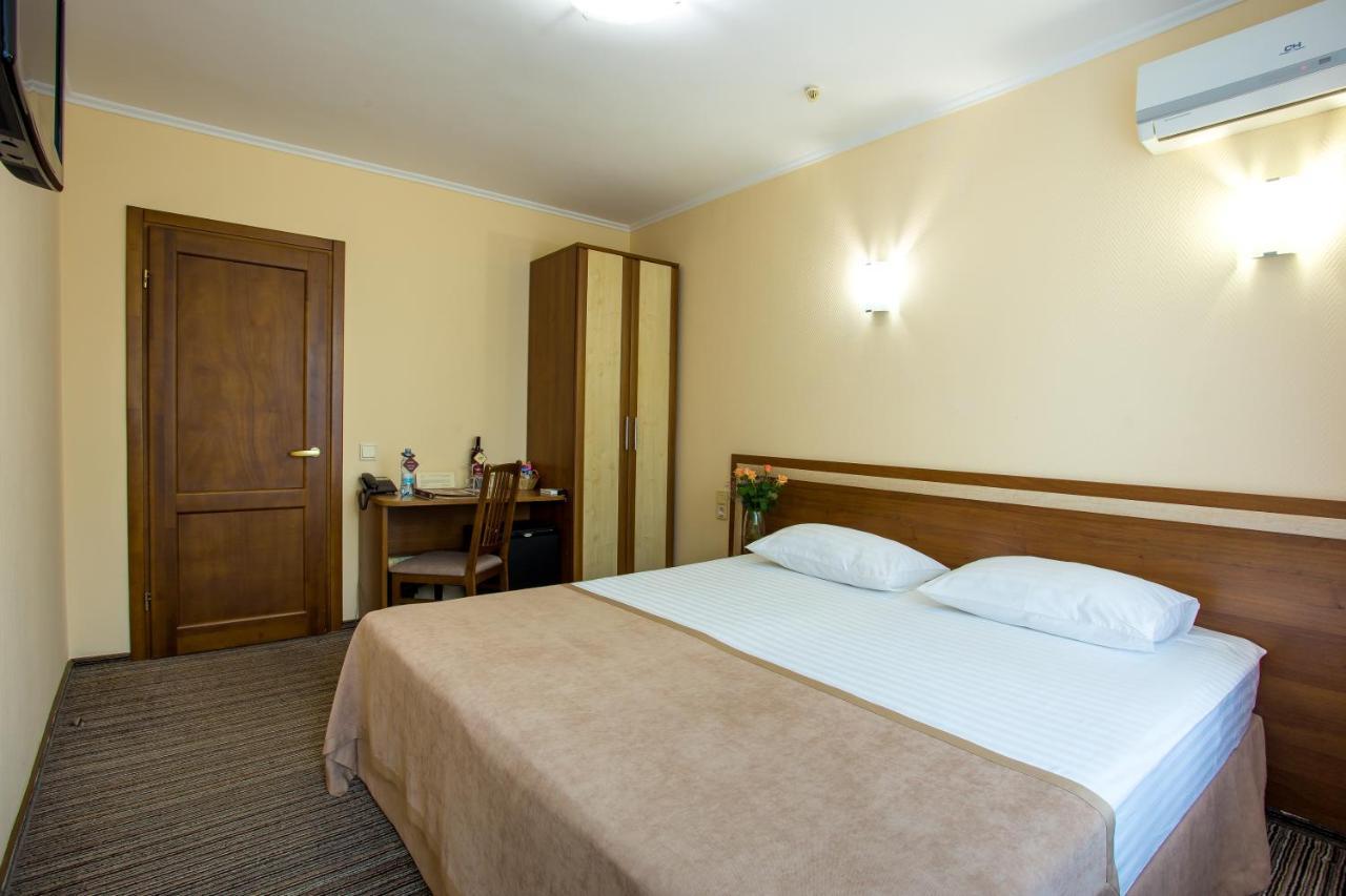 Standard Queen Room,750628322:JPEG