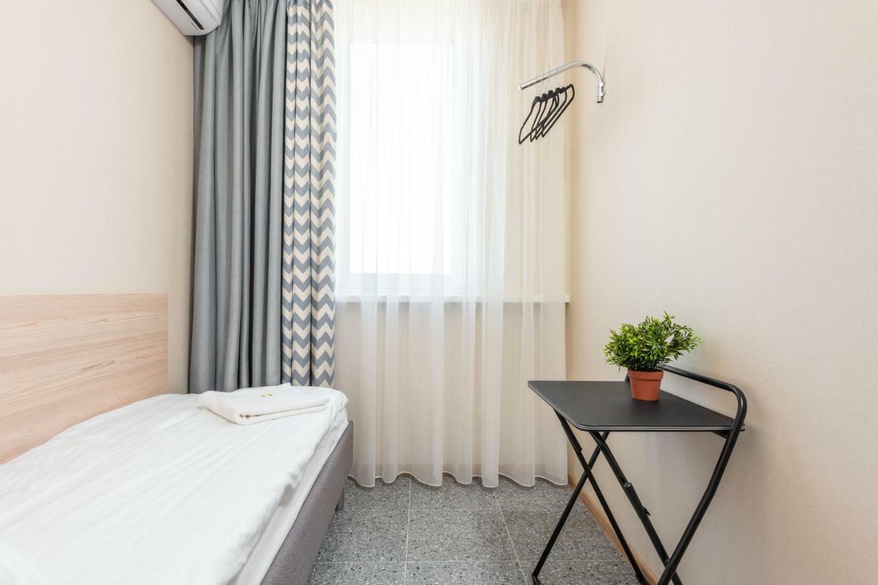 Single Room Shower,783966339:JPEG