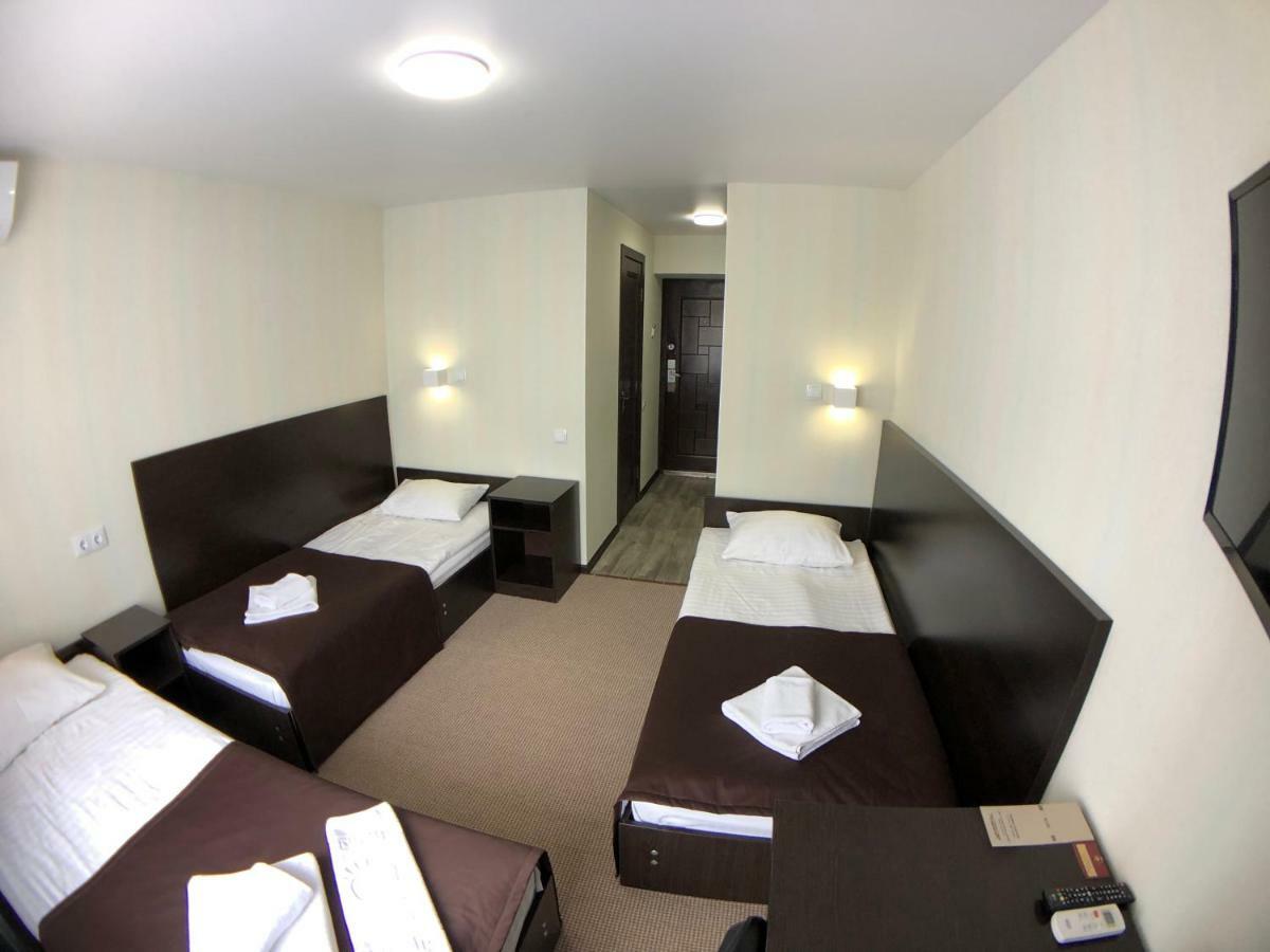 Comfort Triple Room,785756841:JPEG