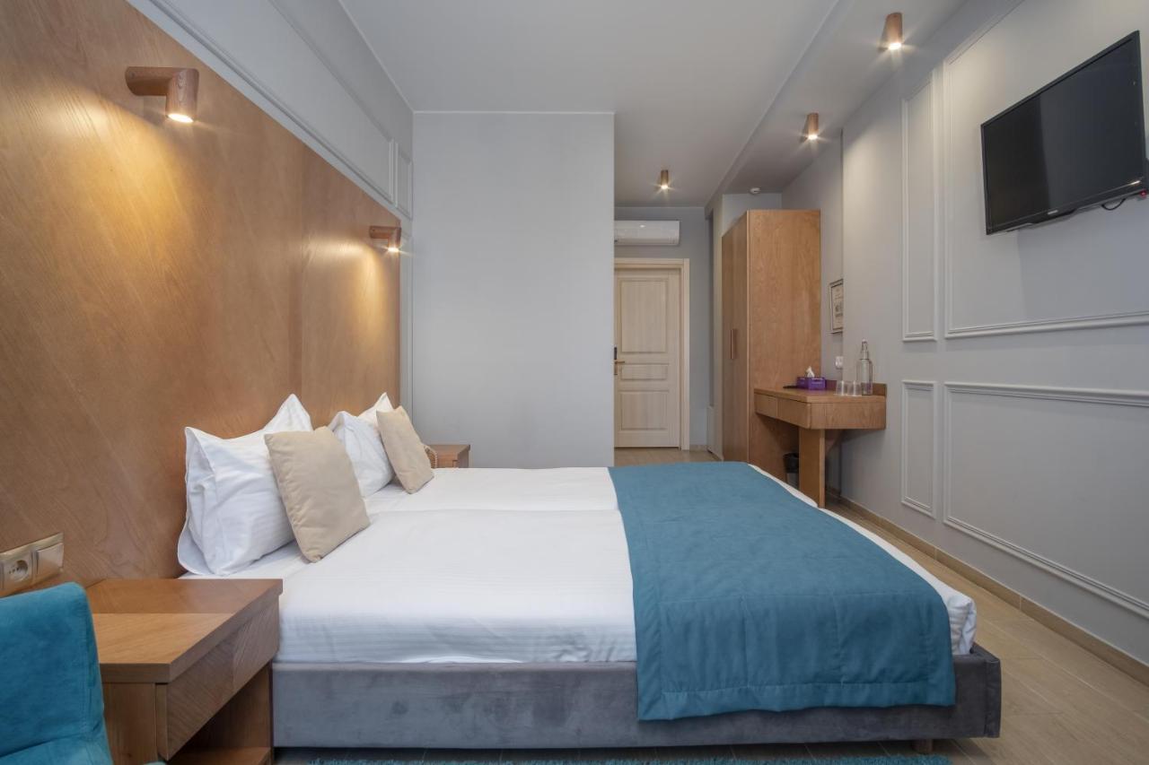 Superior Double or Twin Room,958340500:JPEG