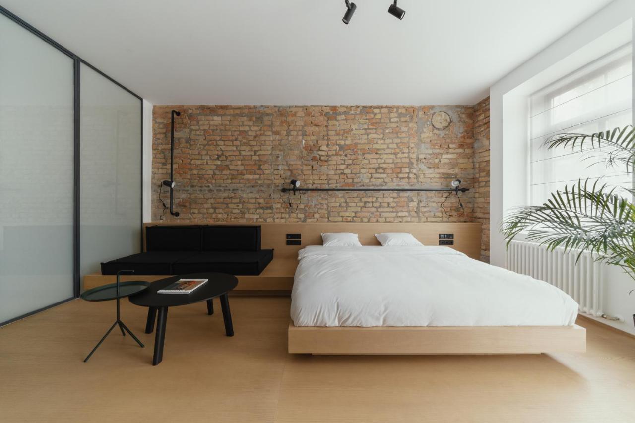 Superior Apartment