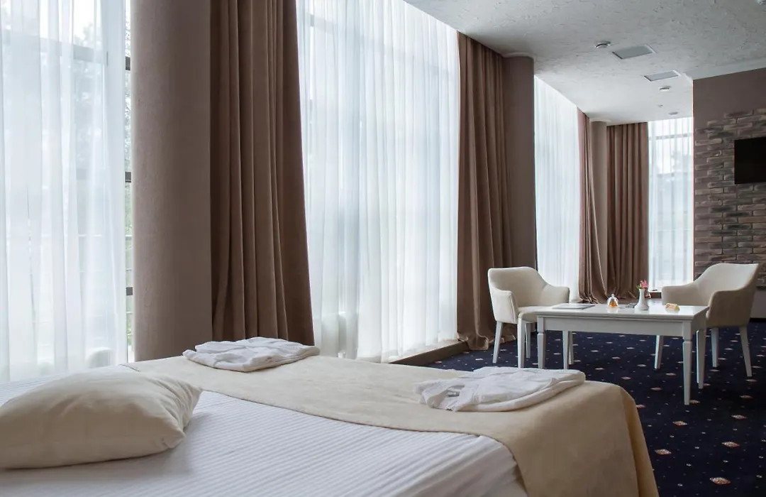 City Holiday Resort & Spa-1