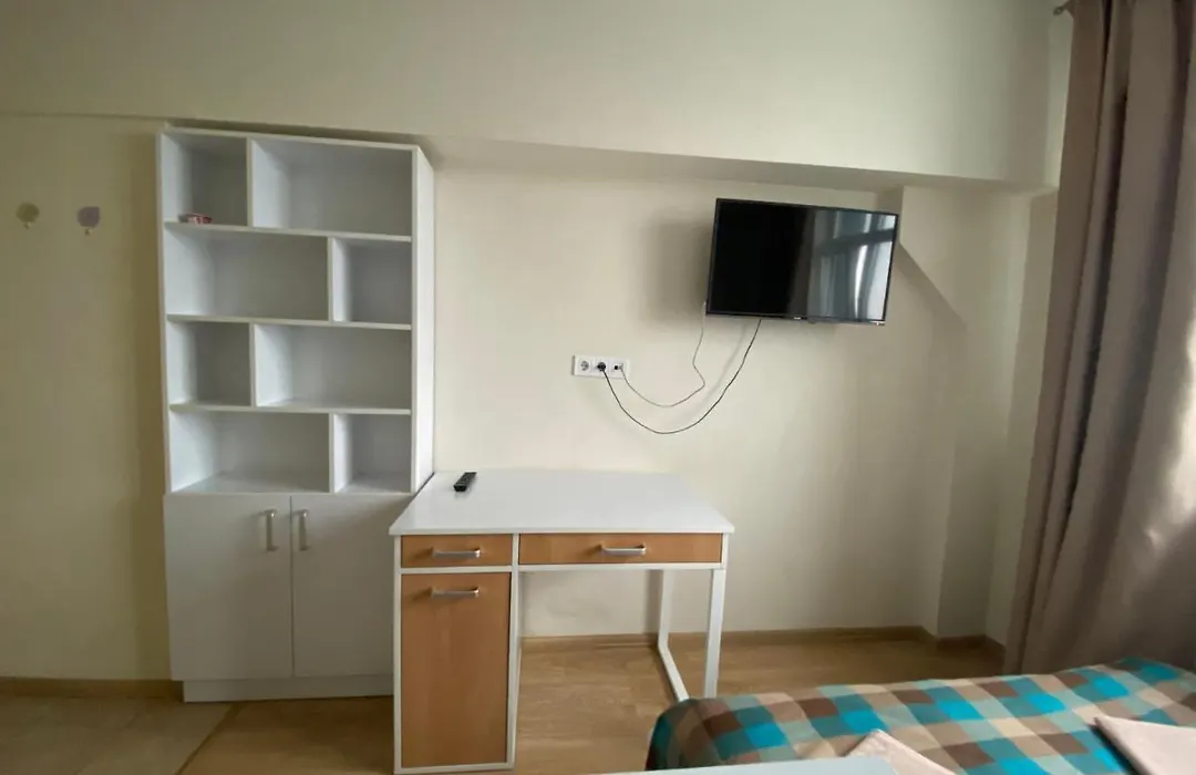 Bysmarthouse-1