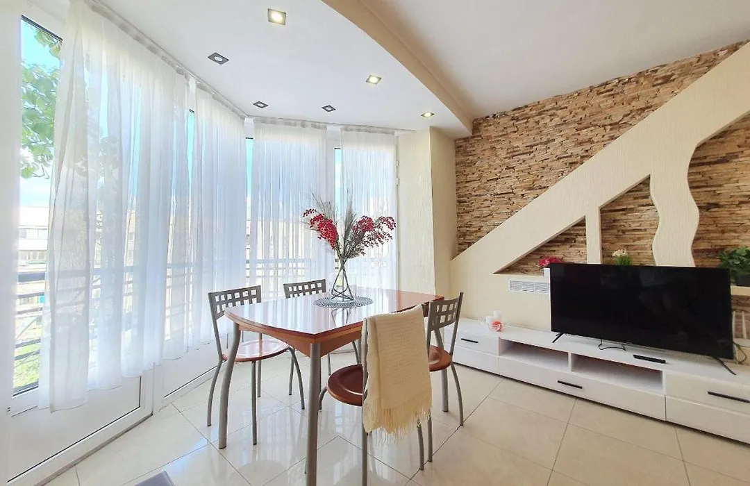 Inn Home Apartments - Pechersk Area-1