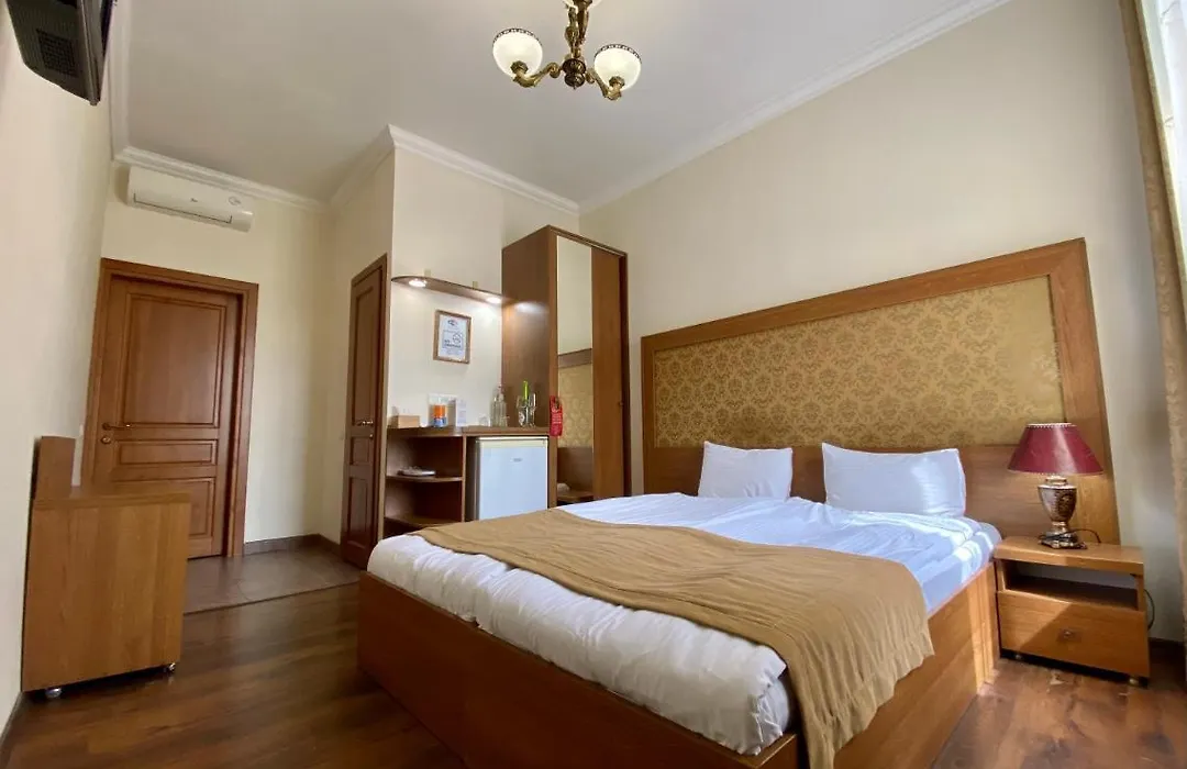 Boomerang Business Hotel-1