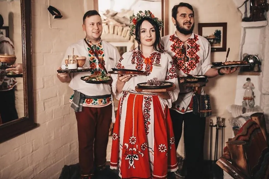 Грибова хата-1