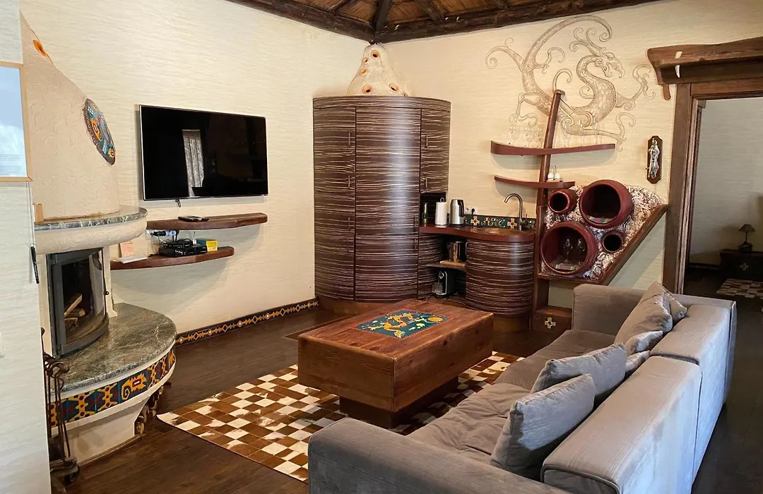 Secret Resort Club-1