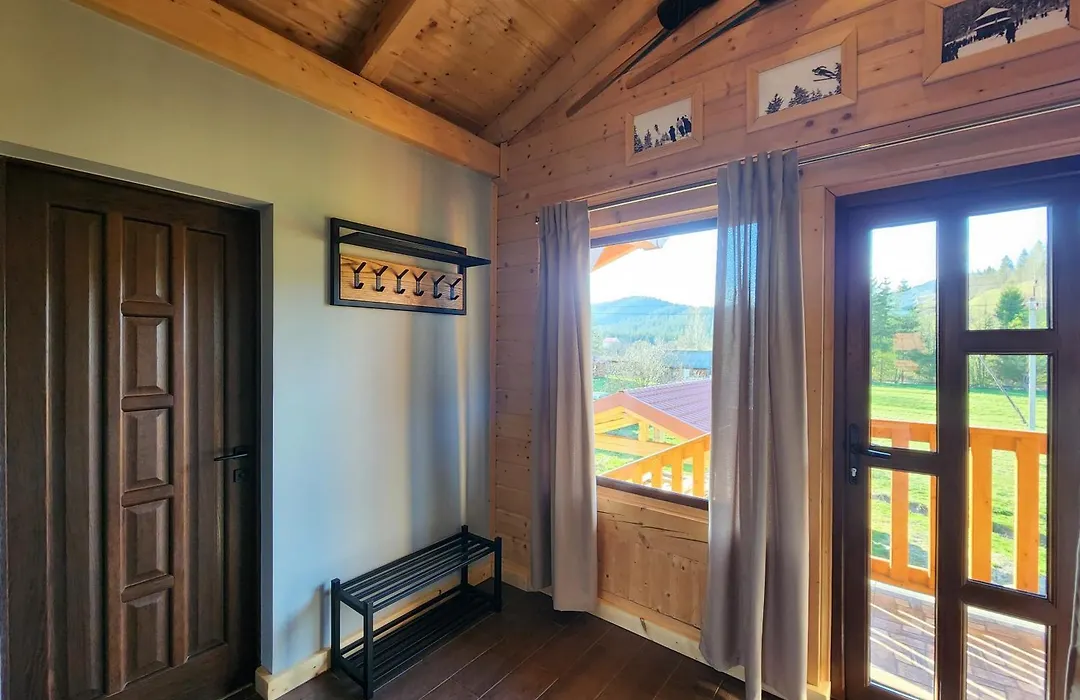 Apartments Chalet Girska Hatyna-1
