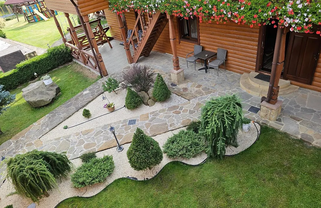 Guesthouse Kolo Druziv-1