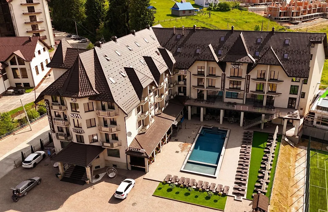 Continental Spa Resort-1
