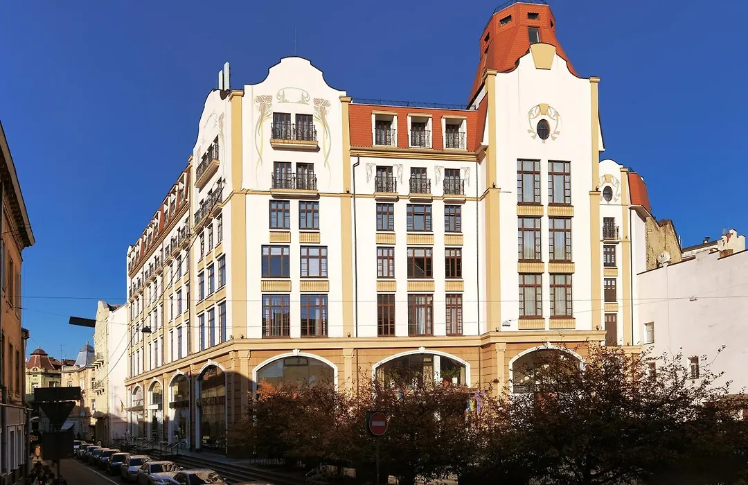 Rius Hotel Lviv-1