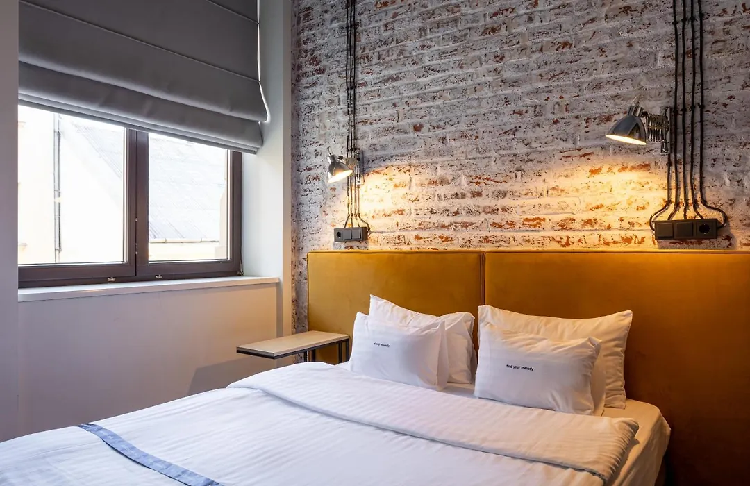 Ribas Rooms Ferenc Lviv-1