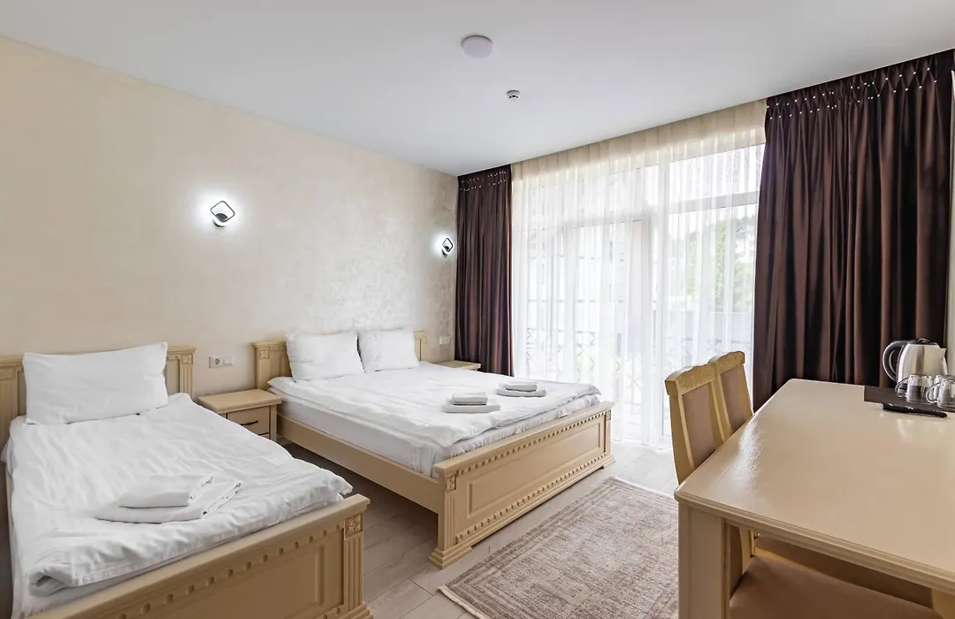 Gold Palace Spa Resort Bukovel-1