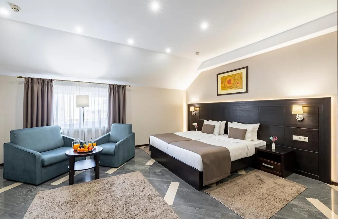 Taurus Hotel & Spa-1