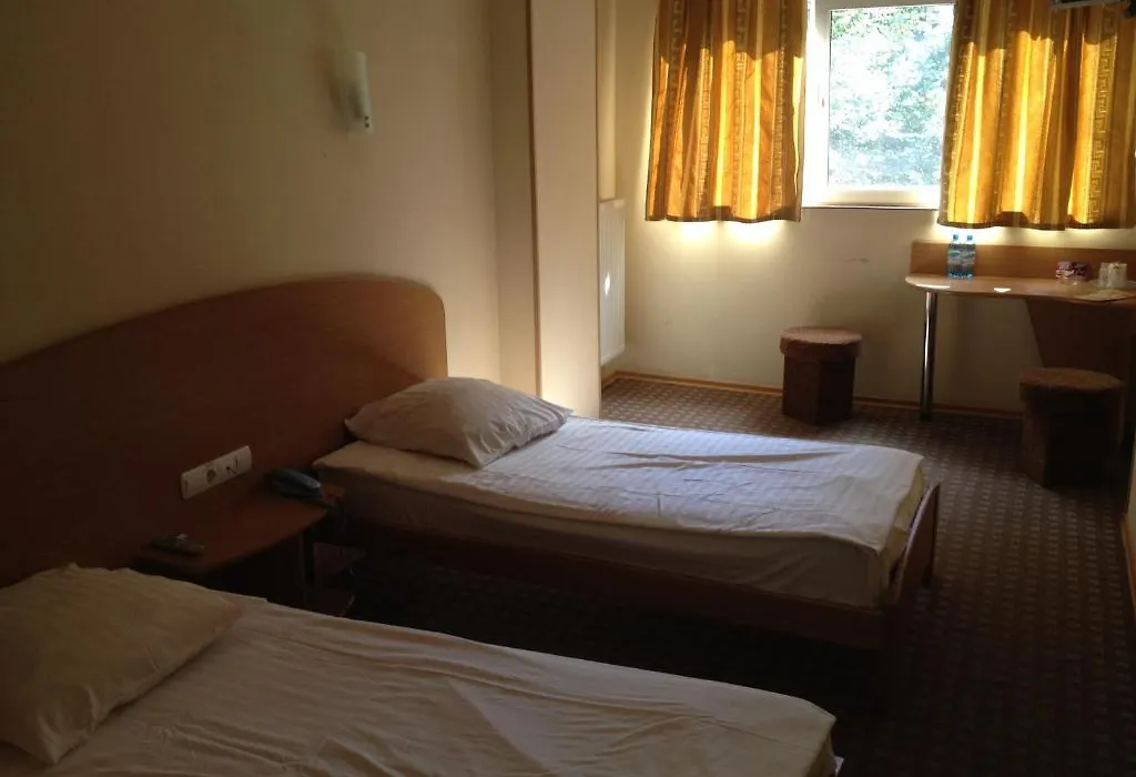 Tsentralniy Hotel-1