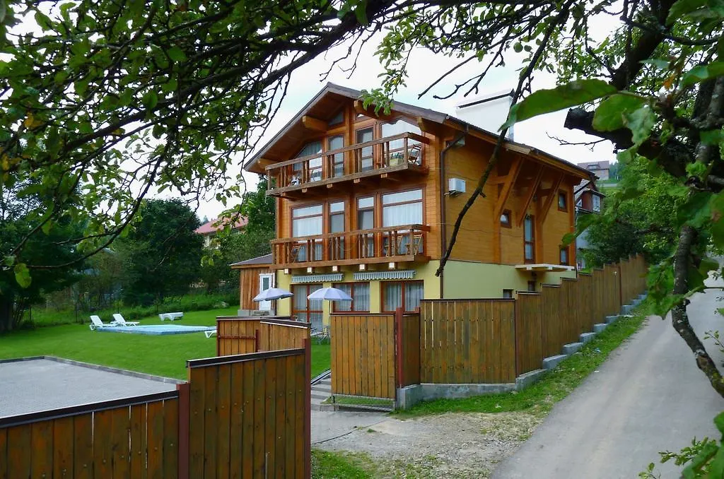 Chalet Mont Blanc-1