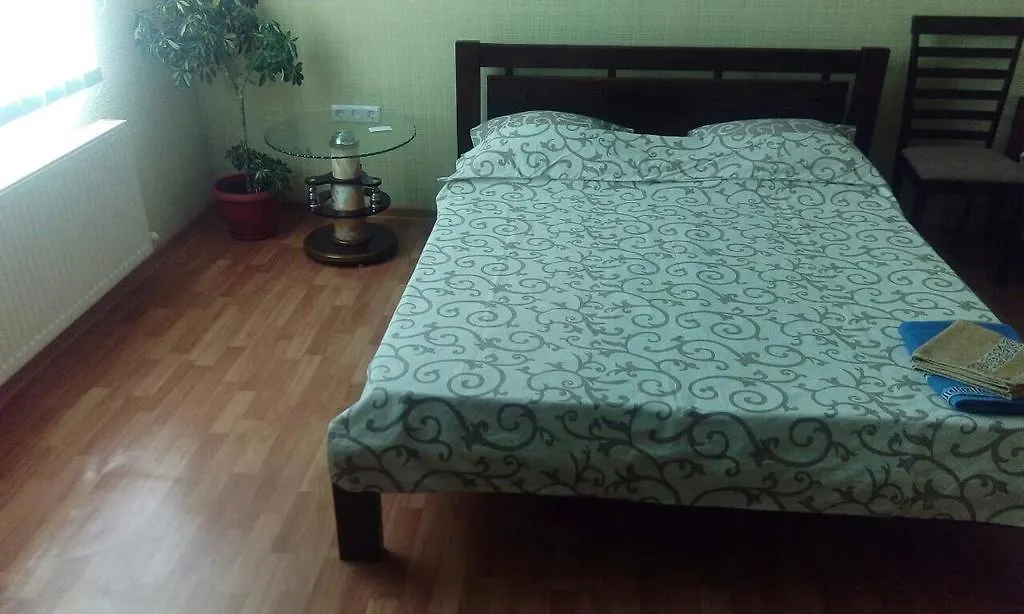 Apartment On Mira Avenue-1