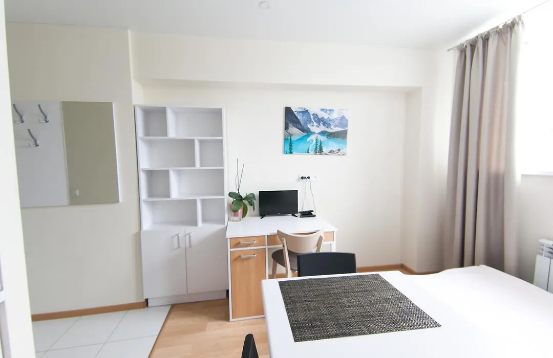 Easystay Inn-1