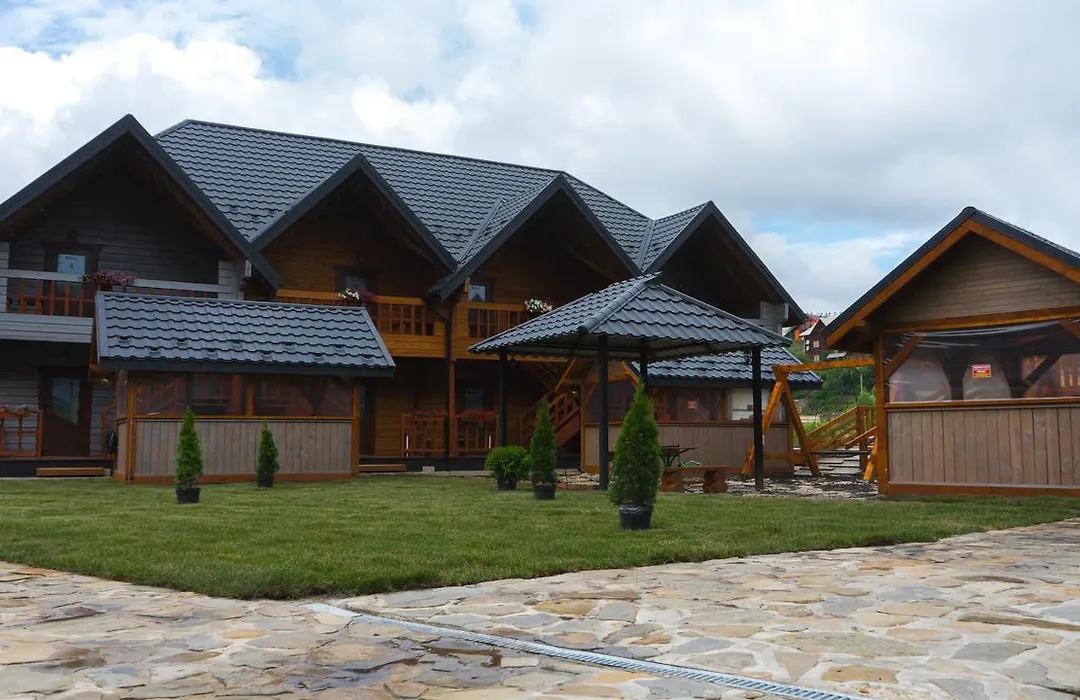 Family Hotel Kaskad-1