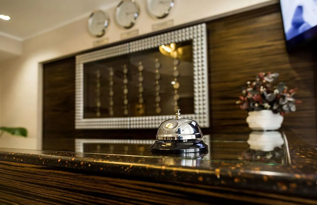 Park Hotel Warshawskiy-1