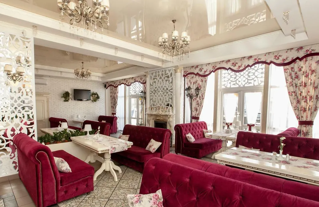Mon Ami Hotel-1