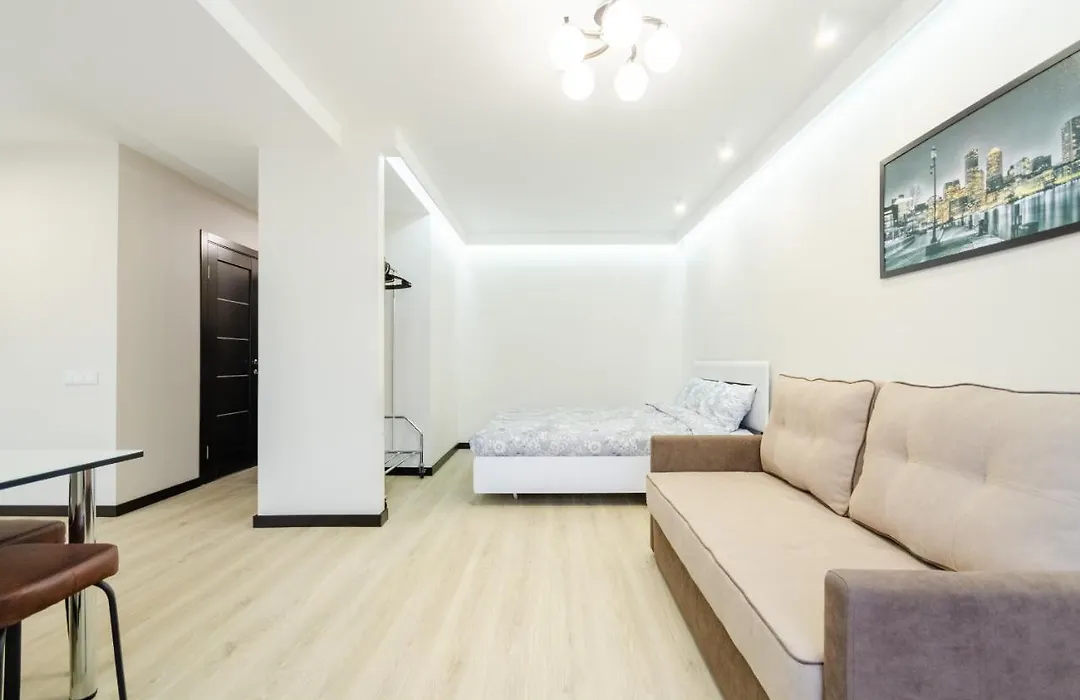 Artal Apartment On Obolonsky Avenue 31-1