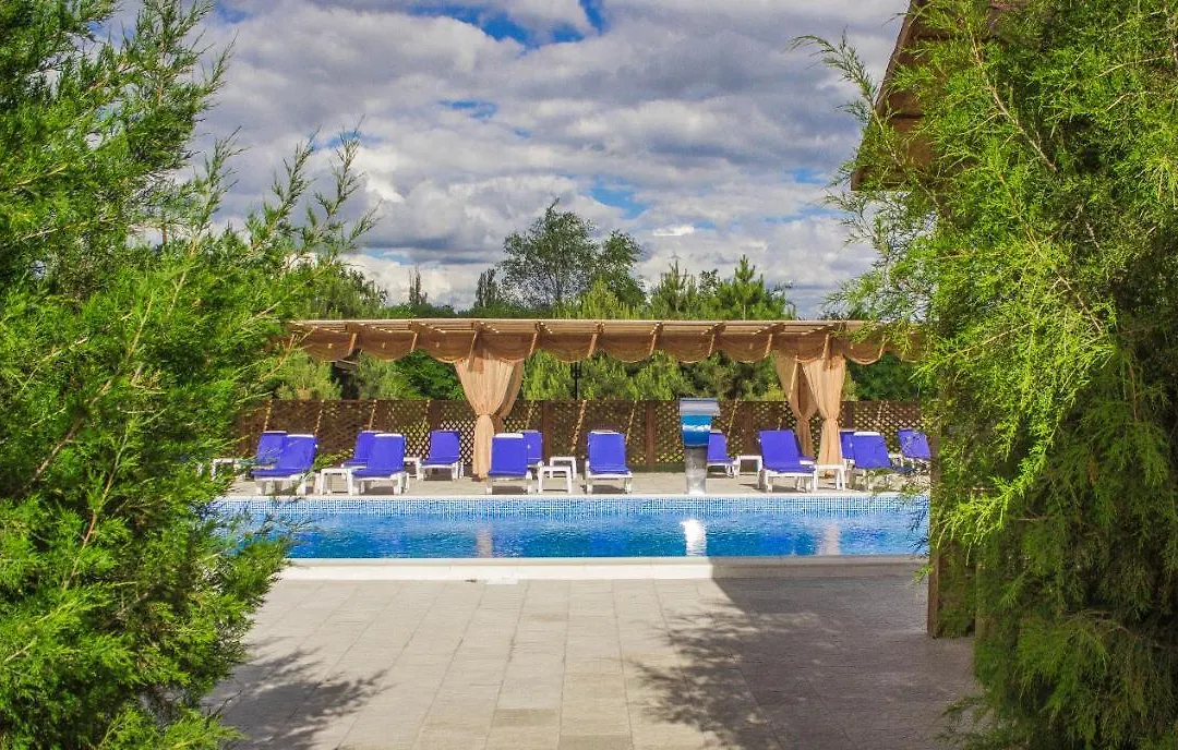 Relax Hotel - Restaurant Complex-1