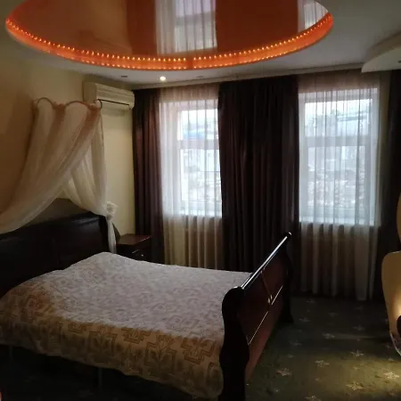 Hotel Scotland Khmel'Nytskiy-3