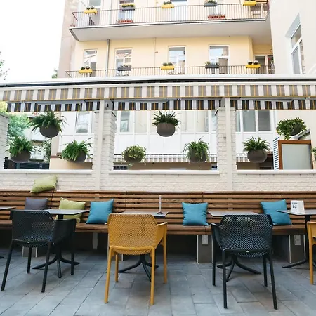 Discovery Hotel-3