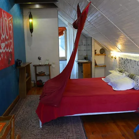 Romantic Guest House-2
