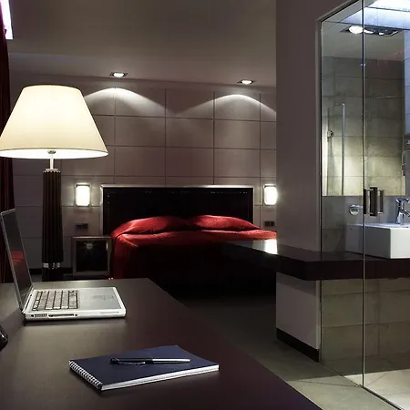 Premier Hotel Cosmopolit-2