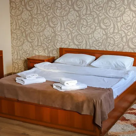 Hotel Lama 2-2