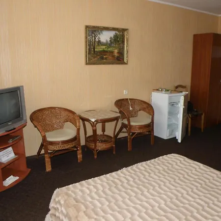 Hotel "Nizhyn"-3