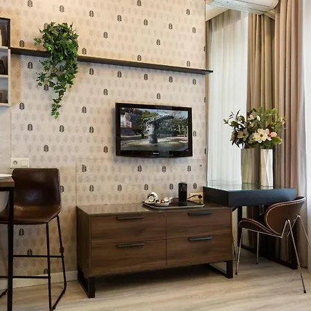 City Garden Apartments-2