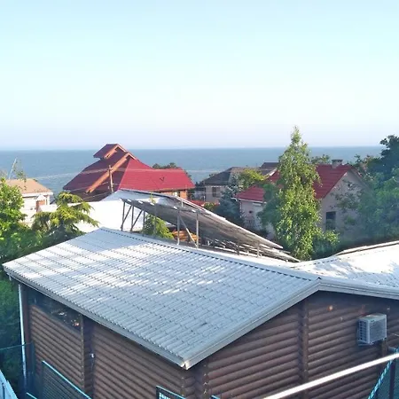 Уютный дом у моря-2