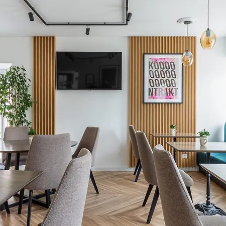 KONTRAKT Boutique Hotel-2