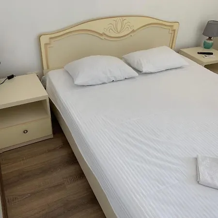 Appartments Near 7 Km 5001155-3