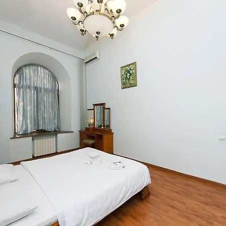 Be My Guest - Apartments For Trips-2