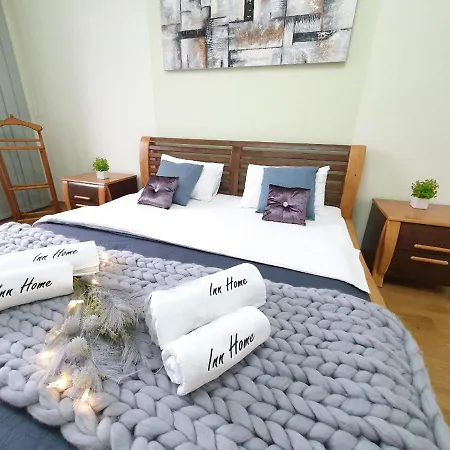Inn Home Apartments - Kreshchatyk Area-2